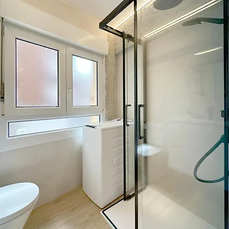 Con Vistas A La Playa Del Pedregal * Кастро-Урдиалес